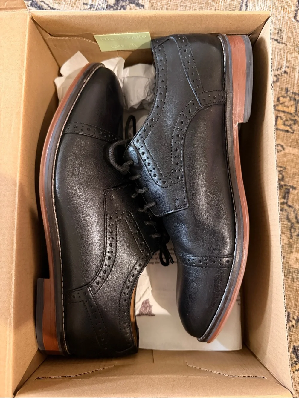 Johnston & Murphy Men’s Black Leather Wingtip Dress Shoes - size 7